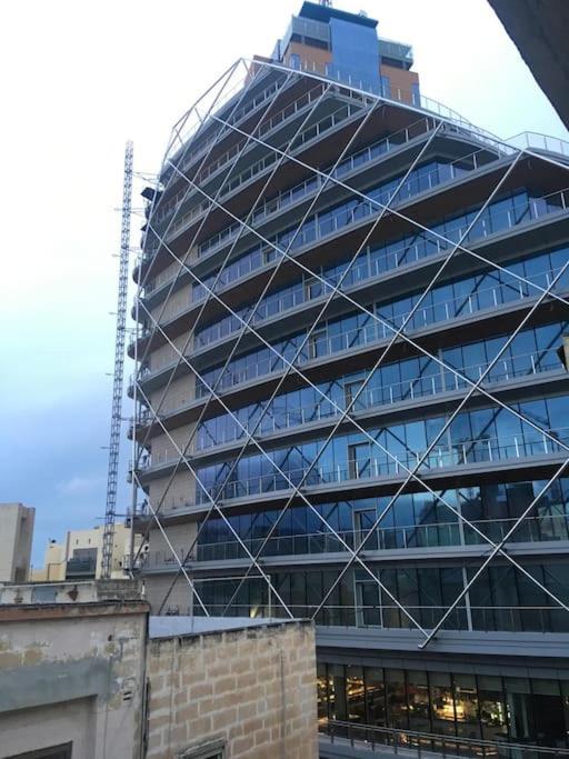 Modern Apt In The Heart Of Maltese Nightlife Saint Julian's エクステリア 写真